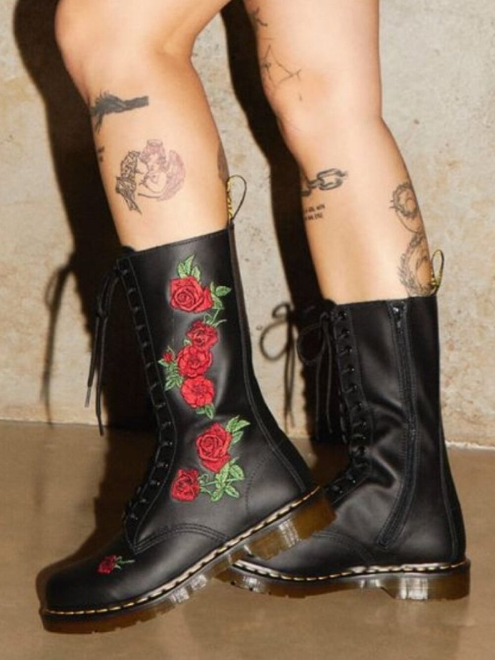 Dr. Martens Vonda 1914 Rose Embroidered Tall Boots Black US 6